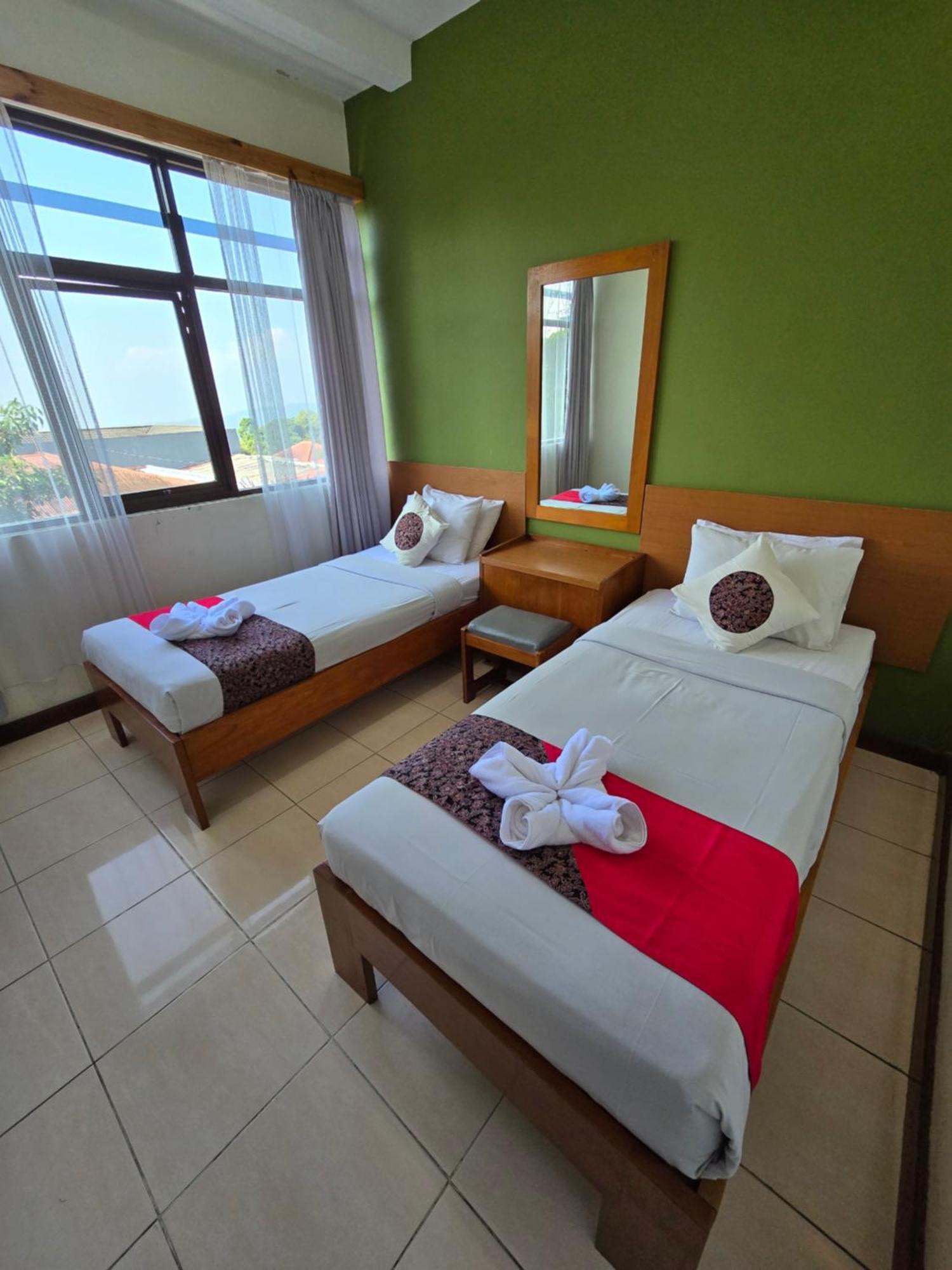 Kusma Hotel Bandungan Semarang Exteriér fotografie