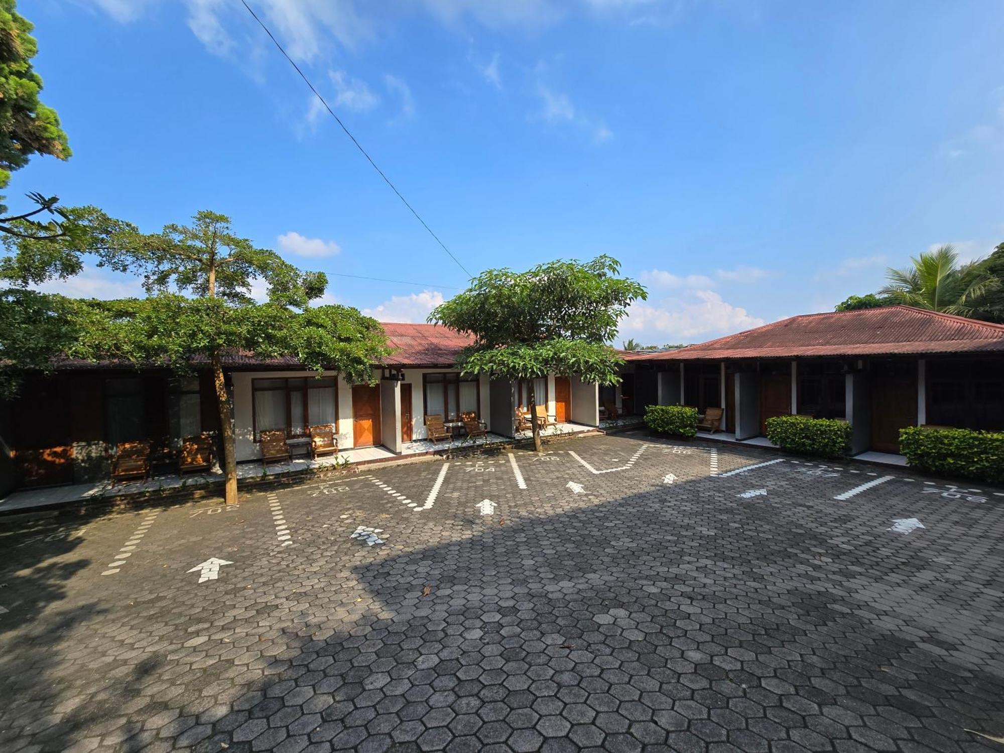 Kusma Hotel Bandungan Semarang Exteriér fotografie